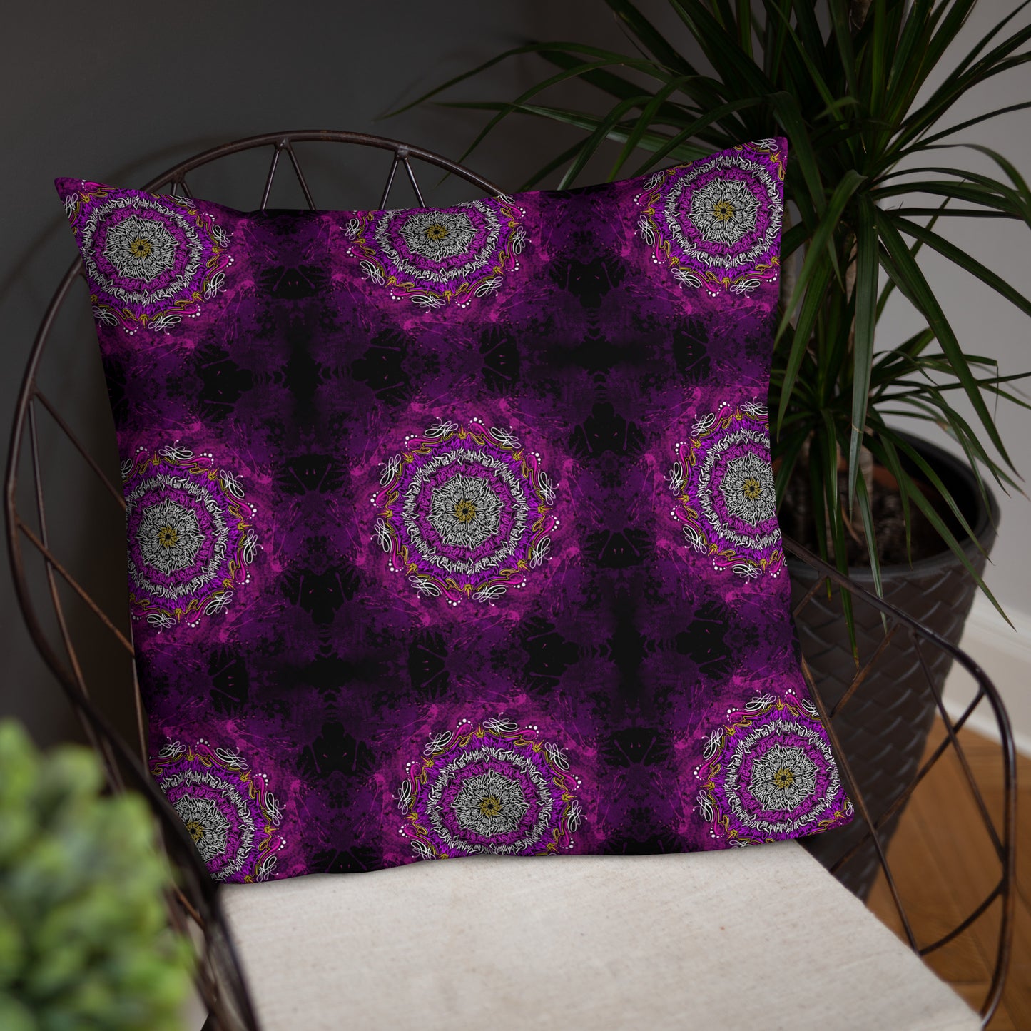 mandala Basic Pillow