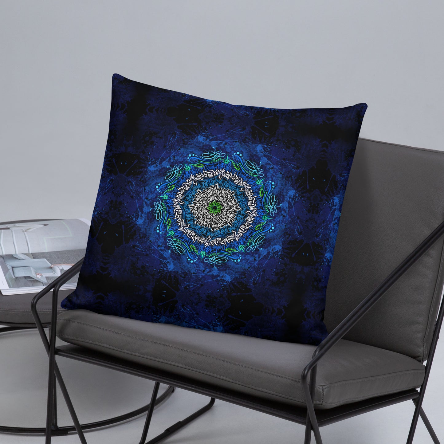 mandala Basic Pillow